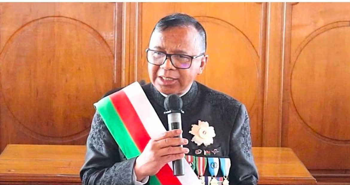 senator ravalomanana